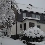 Haus Schnettler Mit Sauna Дом отдыха *